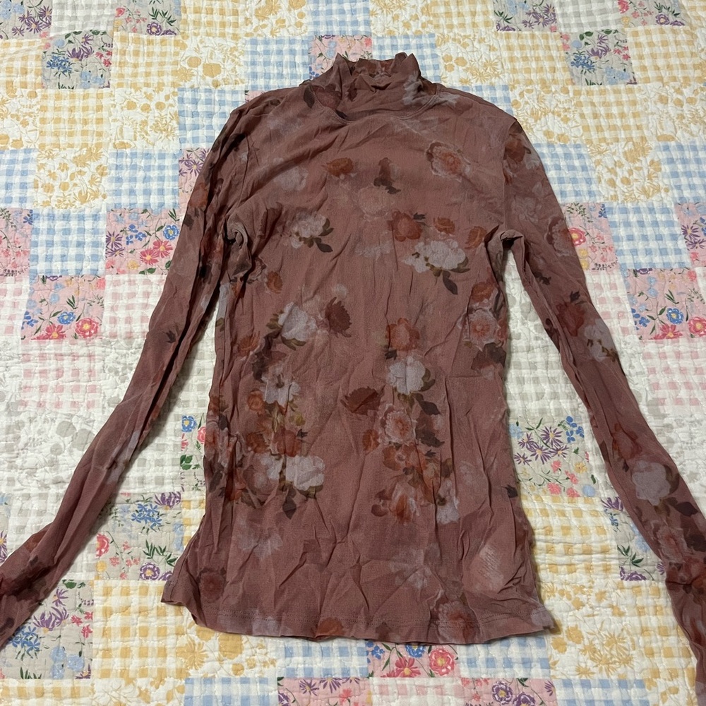 Aritzia mesh floral top
